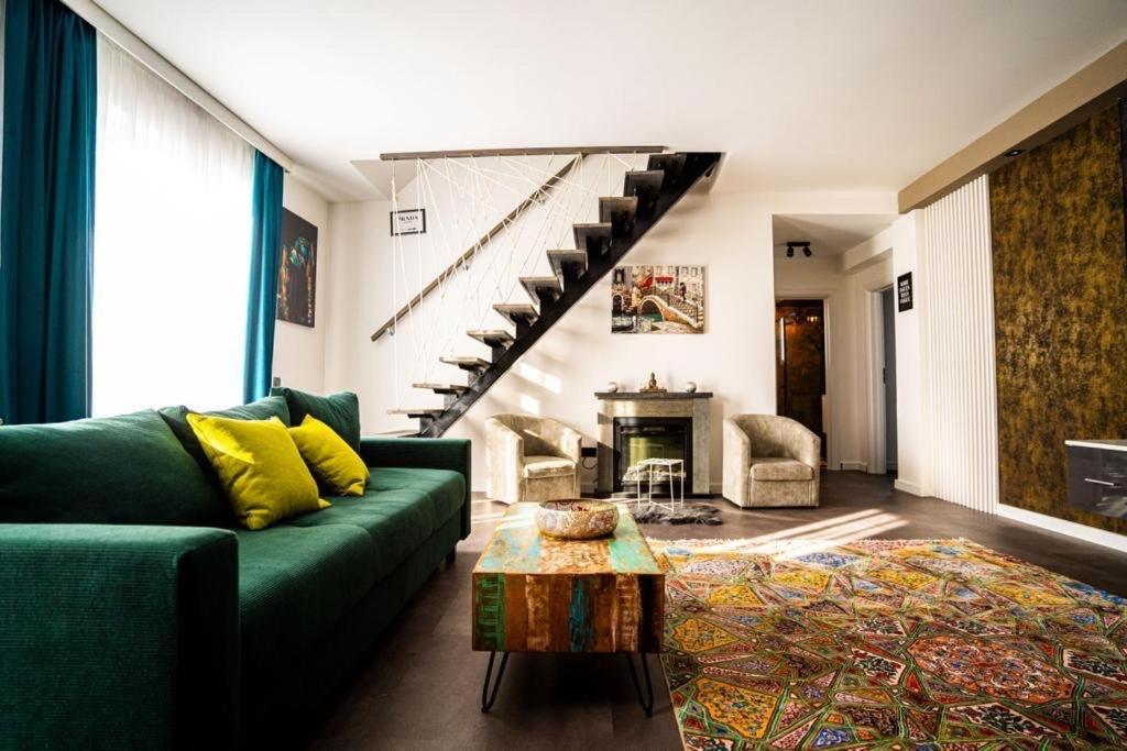 Rîşnov N & G Apartments מראה חיצוני תמונה