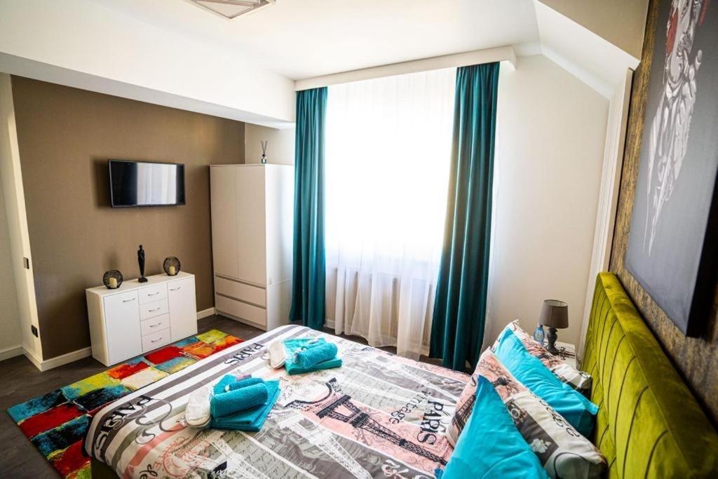 Rîşnov N & G Apartments מראה חיצוני תמונה